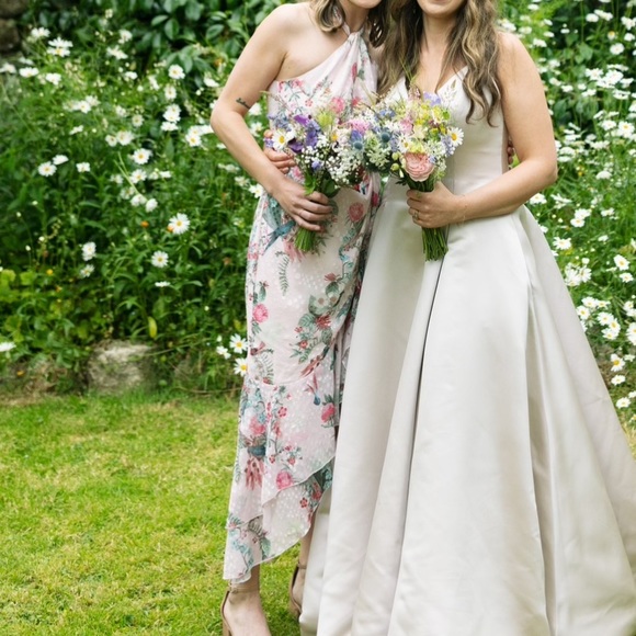 Floral Lipsy London S high low bridesmaid dress - Picture 2 of 8